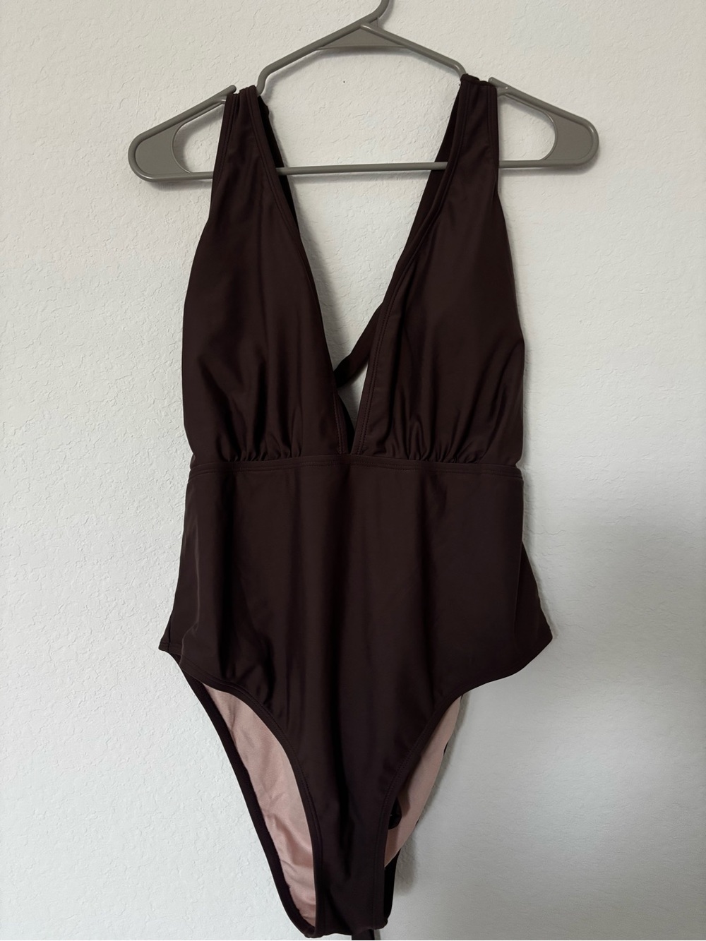 Cupshe Deep V One-Piece Swimsuit in Dark Brown